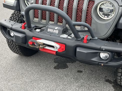 Used 2019 Jeep Wrangler Unlimited Rubicon AWD/4WD image 14