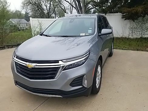 Certified 2024 Chevrolet Equinox LT image 10