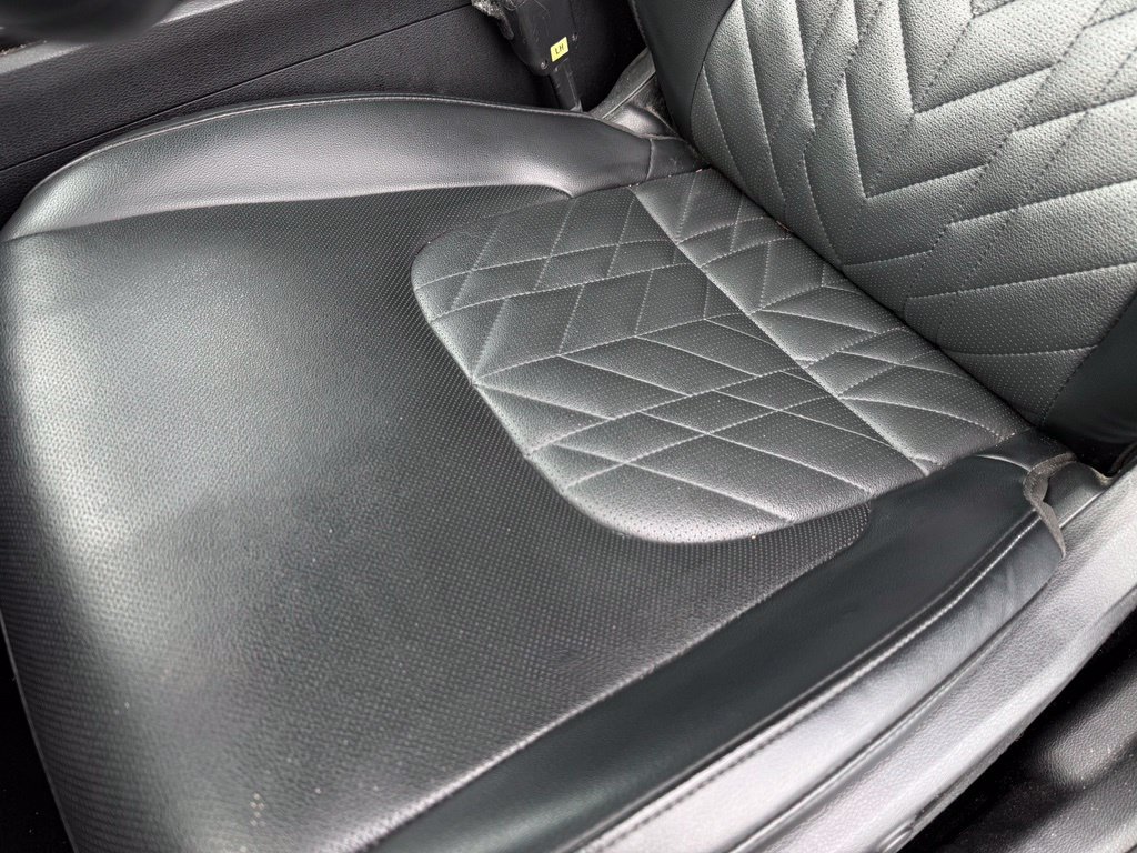Used 2023 Kia Sportage X-Line w/ X-Line Premium Package AWD/4WD image 24