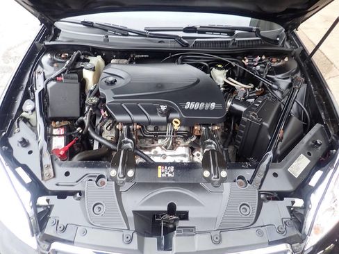 Used 2011 Chevrolet Impala LS image 37