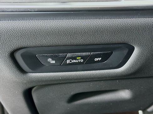 New 2026 BMW X5 xDrive40i w/ M Sport Package image 14