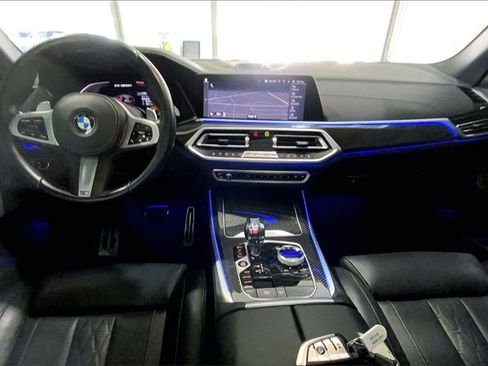 Used 2021 BMW X5 M50i w/ Executive Package image 14