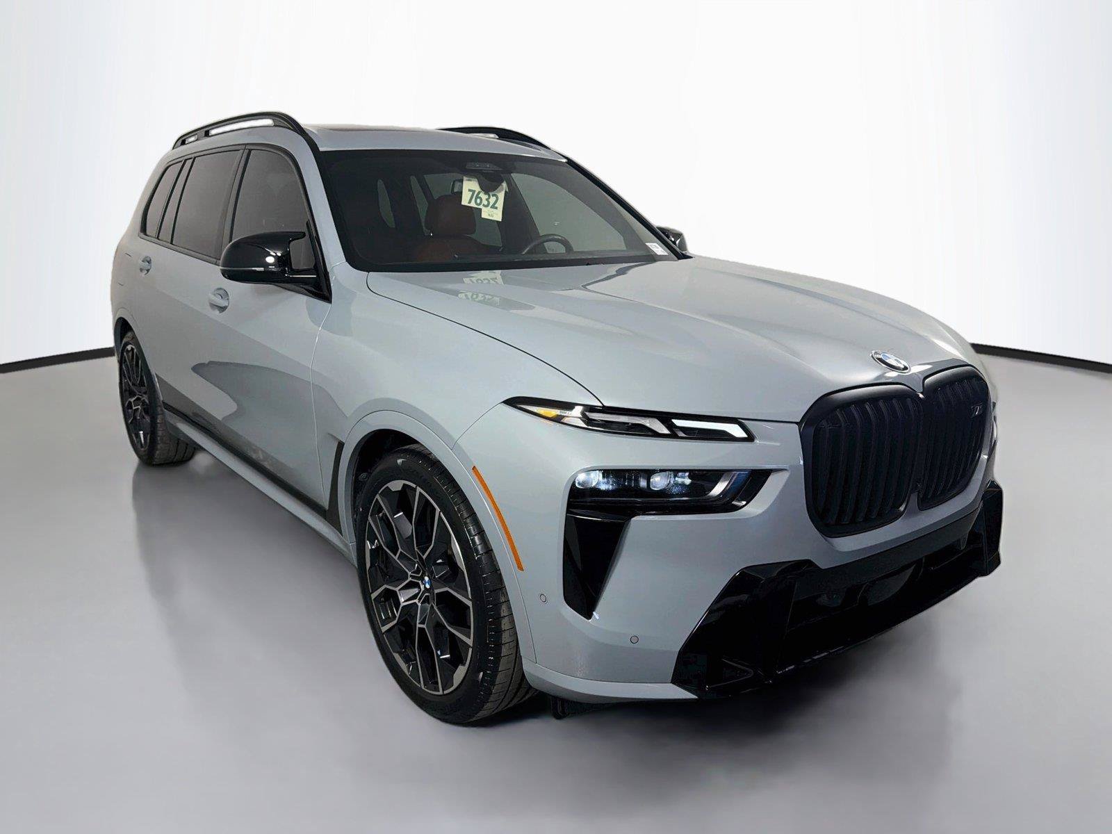 Used 2026 BMW X7 M60i AWD/4WD image 3