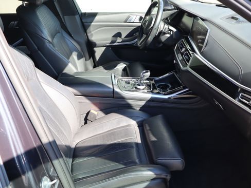 Used 2019 BMW X7 xDrive50i w/ Dynamic Handling Package image 40