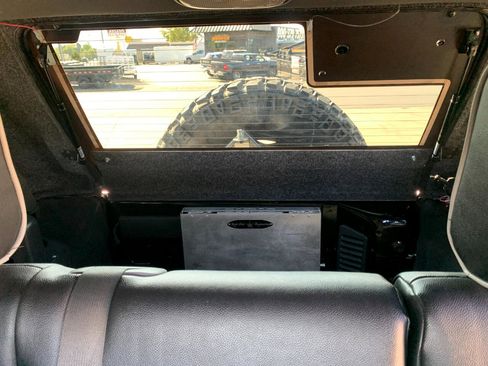 Used 2010 Jeep Wrangler Unlimited Rubicon w/ Dual Top Group image 42