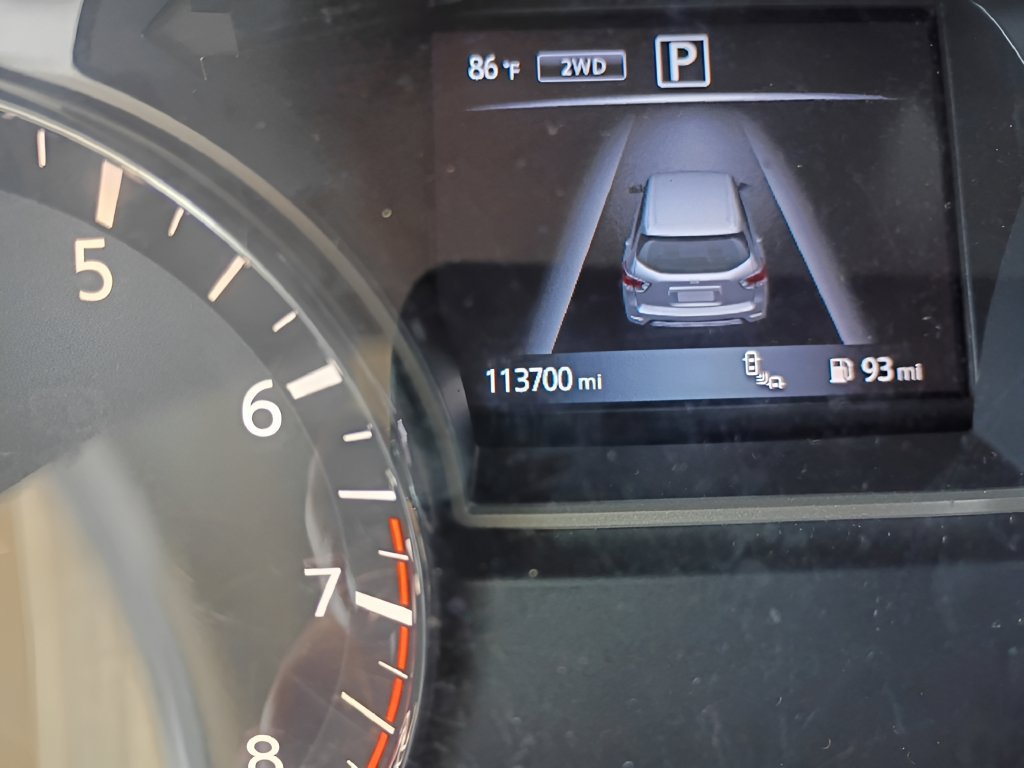 Used 2018 Nissan Pathfinder SL w/ Midnight Edition Package AWD/4WD image 6