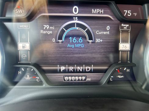Used 2022 RAM 2500 Tradesman AWD/4WD image 2