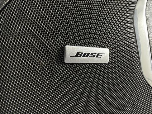 Used 2021 Chevrolet Suburban Premier image 36