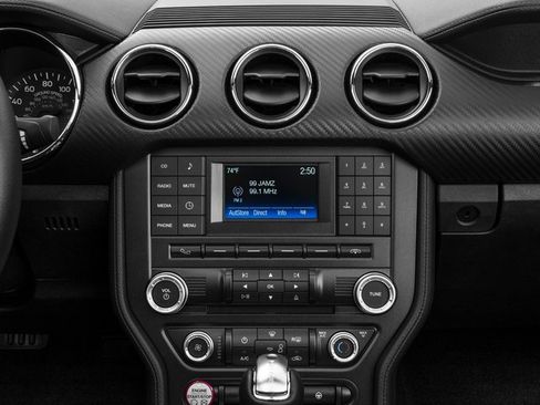 Used 2017 Ford Mustang Premium RWD image 10