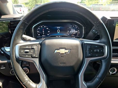 Certified 2024 Chevrolet Silverado 1500 LT AWD/4WD image 19