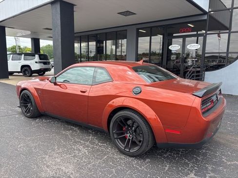 Used 2021 Dodge Challenger SRT Hellcat Redeye RWD image 6