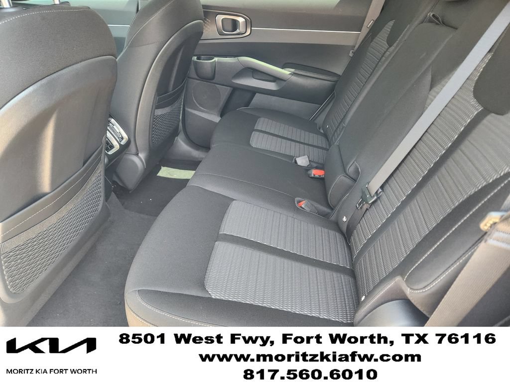 New 2026 Kia Sorento LX FWD image 19