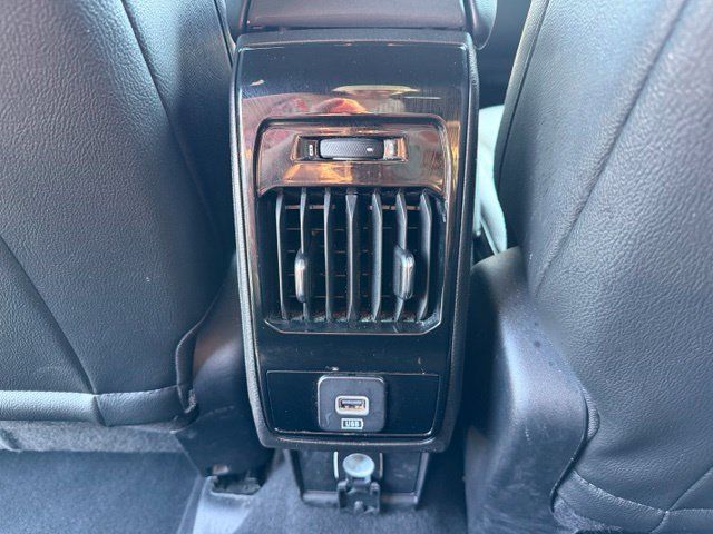 Used 2024 Jeep Compass Latitude AWD/4WD image 22
