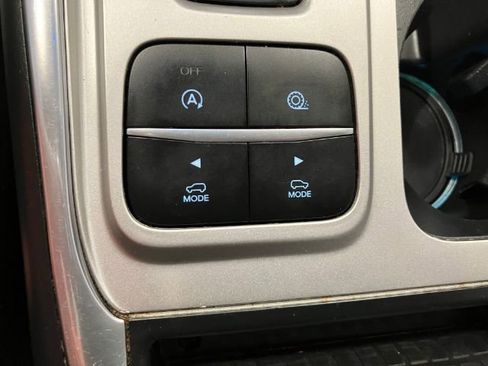 Used 2020 Ford Explorer Limited w/ Class III Trailer Tow Package image 44