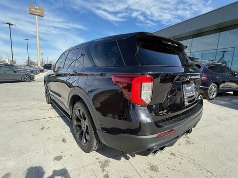 Used 2022 Ford Explorer ST w/ Equipment Group 401A image 7