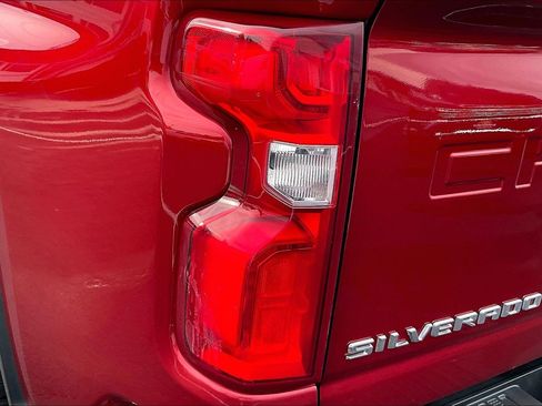 Certified 2021 Chevrolet Silverado 3500 LTZ w/ LTZ Premium Package image 28