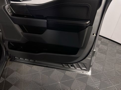 Used 2025 Ford F150 XLT image 32