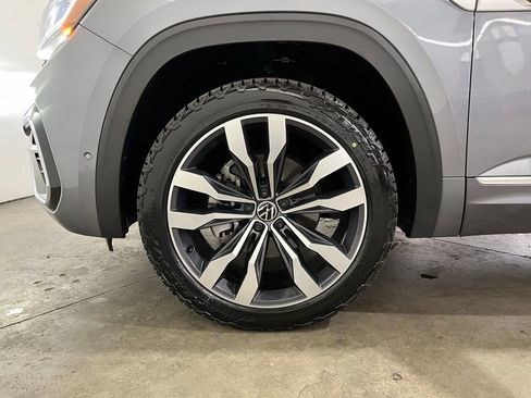 Used 2022 Volkswagen Atlas SEL Premium AWD/4WD image 13