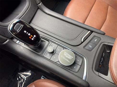 Used 2021 Cadillac XT5 Premium Luxury image 64