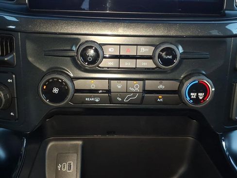 Used 2025 Ford F150 STX w/ Equipment Group 200A image 19