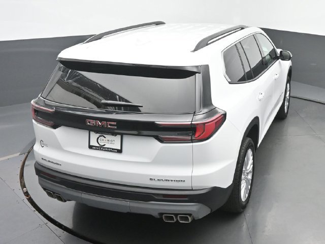 Used 2026 GMC Acadia Elevation w/ Elevation Premium Package FWD image 38