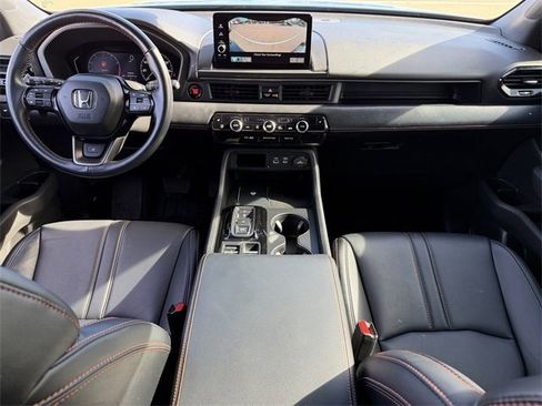 Used 2024 Honda Pilot TrailSport image 11