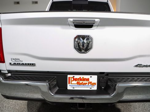 Used 2020 RAM 2500 Laramie AWD/4WD image 8