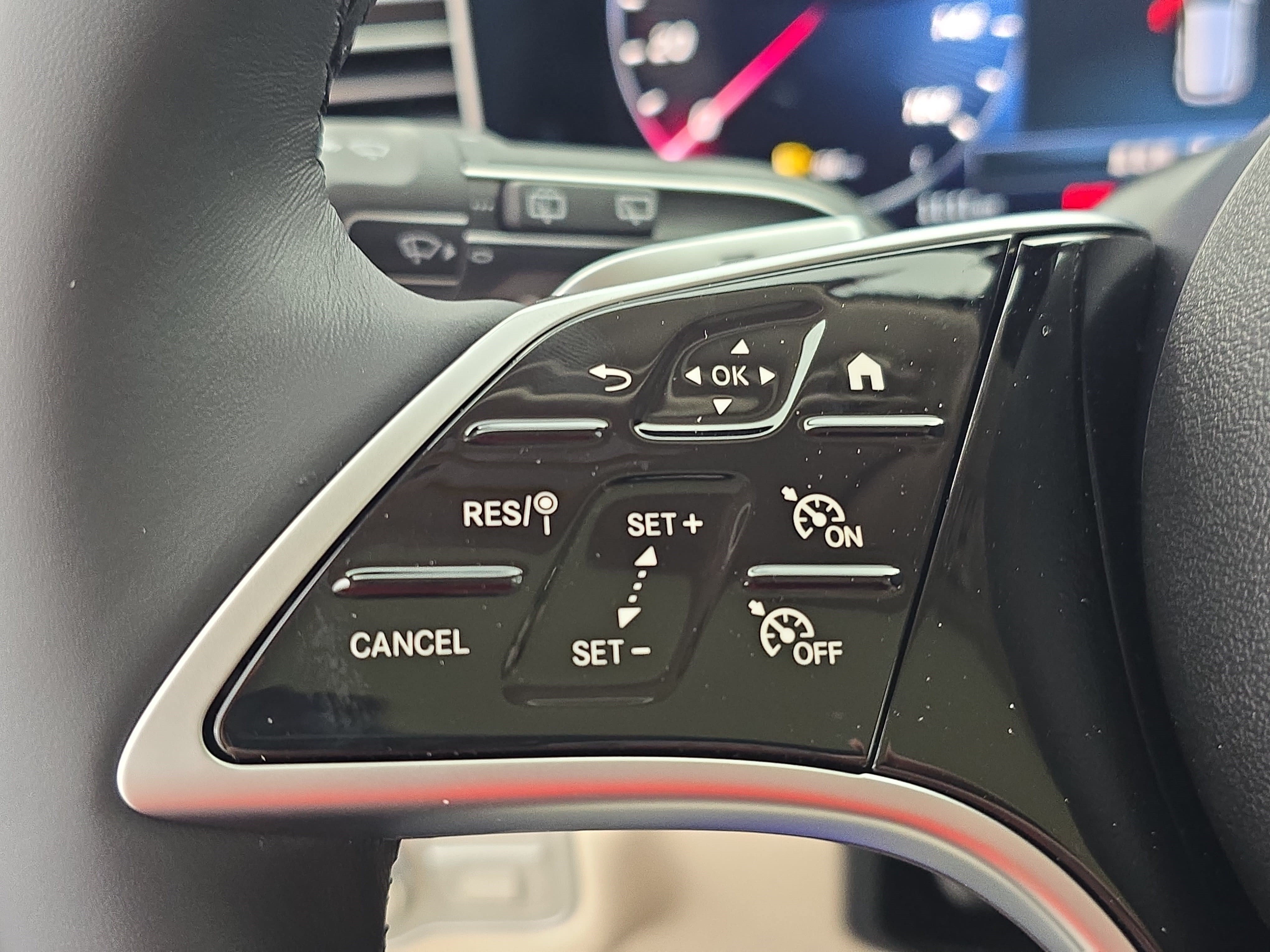 New 2026 Mercedes-Benz GLE 450 4MATIC image 17