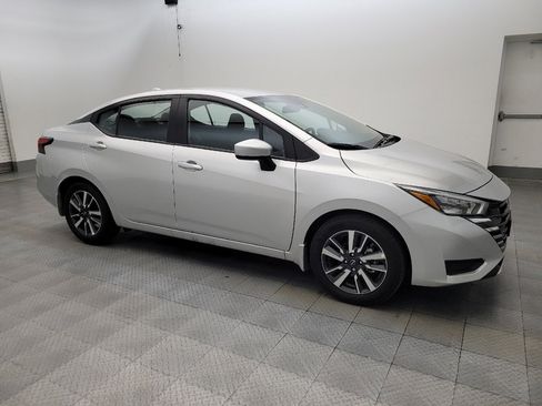 Used 2025 Nissan Versa SV w/ Trunk Package FWD image 11