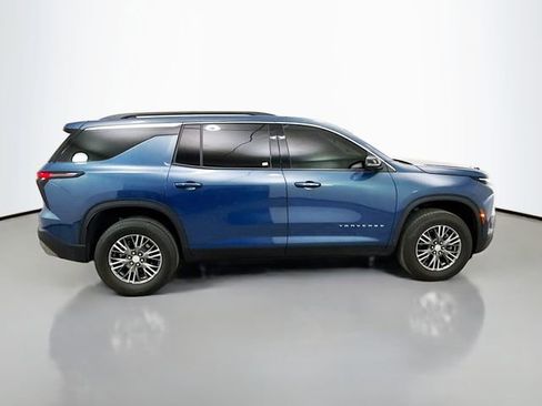 Used 2024 Chevrolet Traverse LT w/ LPO, Cargo Package image 11
