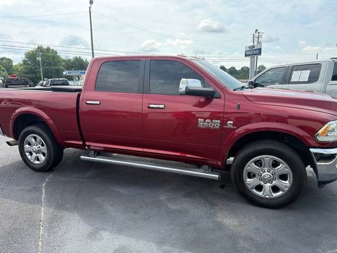 Used 2014 RAM 3500 Laramie RWD image 4
