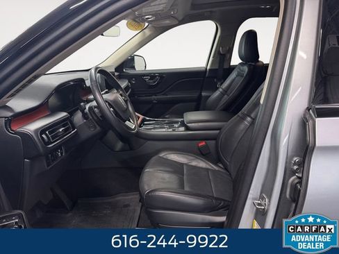 Used 2023 Lincoln Aviator Reserve w/ Jet Package AWD/4WD image 7