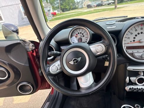 Used 2009 MINI Cooper Clubman Hardtop FWD image 14