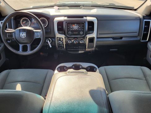 Used 2016 RAM 1500 Classic SLT image 13