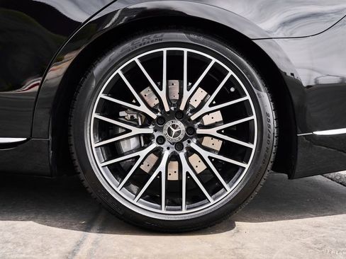Used 2025 Mercedes-Benz S 580 4MATIC Sedan image 18