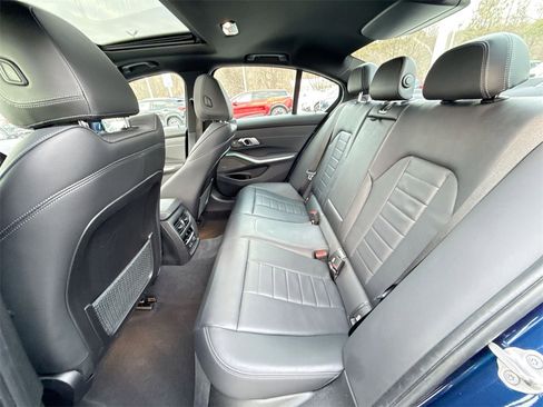Used 2020 BMW 330i xDrive 330i xDrive w/ Premium Package image 25