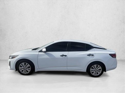 Used 2024 Nissan Sentra S FWD image 6