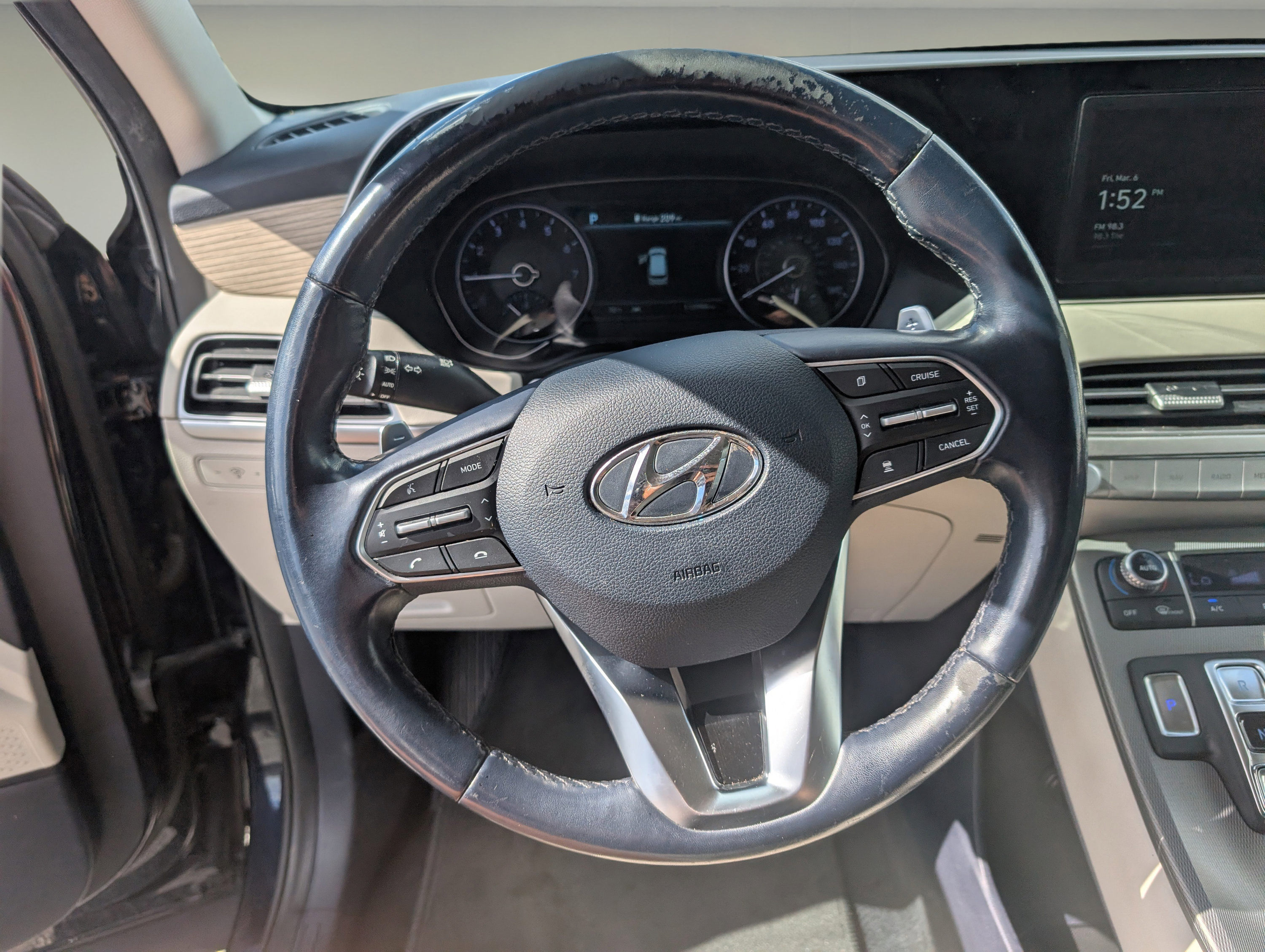Used 2021 Hyundai Palisade SEL w/ Cargo Package FWD image 17