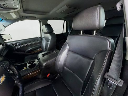 Used 2018 Chevrolet Tahoe LT AWD/4WD image 12