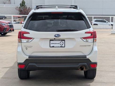 Used 2022 Subaru Forester Premium w/ Popular Package #2 image 5