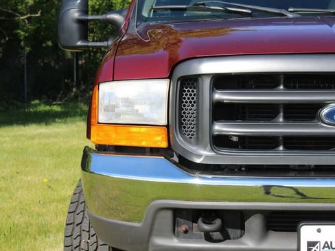 Used 2000 Ford F250 Lariat image 15