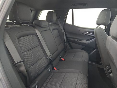 Used 2025 Chevrolet Equinox LT image 32