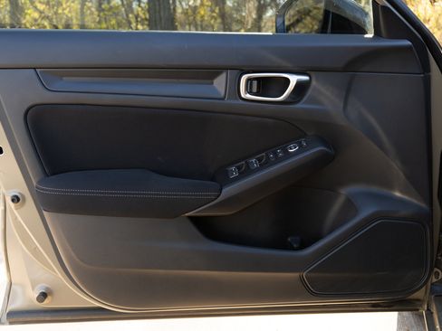 Certified 2025 Honda Civic Sport image 36