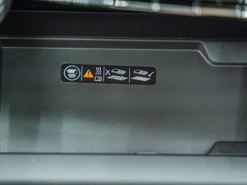 New 2026 Chevrolet Suburban High Country AWD/4WD image 29