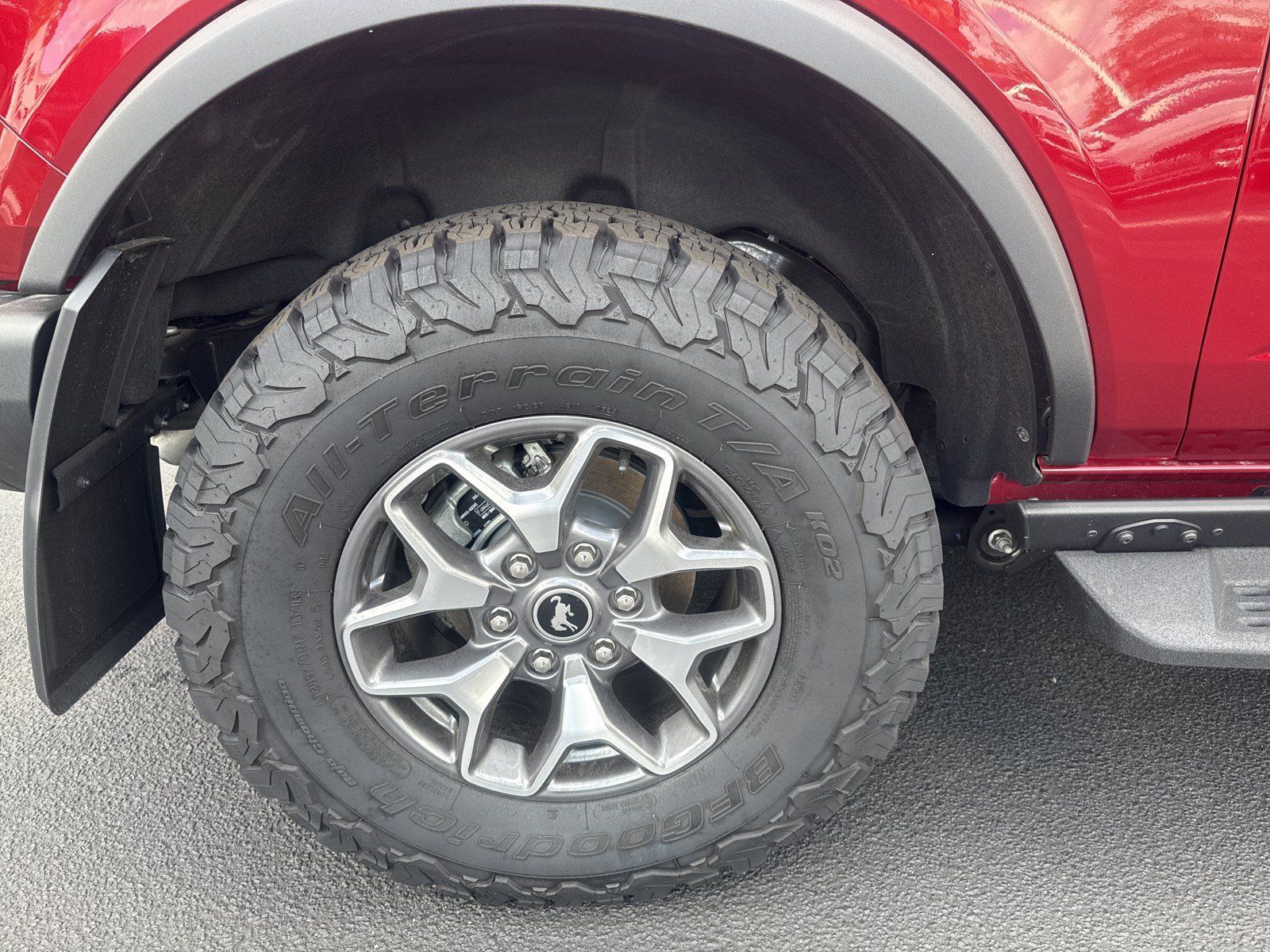 Used 2025 Ford Bronco Badlands AWD/4WD image 14