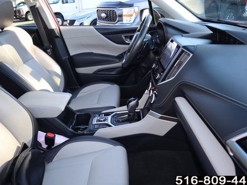 Used 2022 Subaru Forester Limited image 23