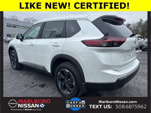 Certified 2026 Nissan Rogue SV image 5