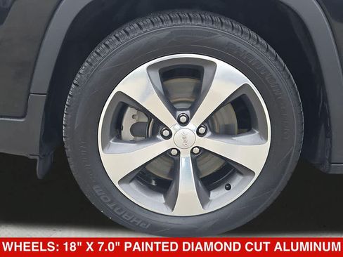Used 2020 Jeep Cherokee Limited FWD image 14