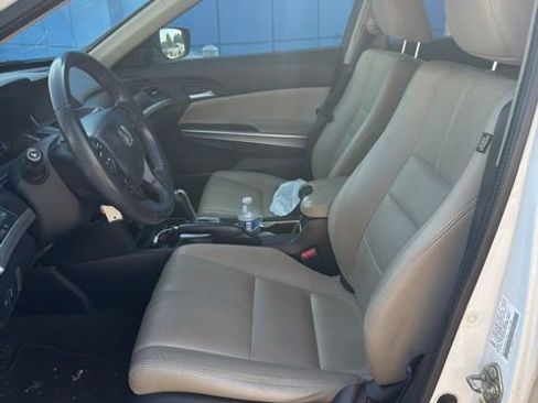 Used 2014 Honda Crosstour EX-L image 8