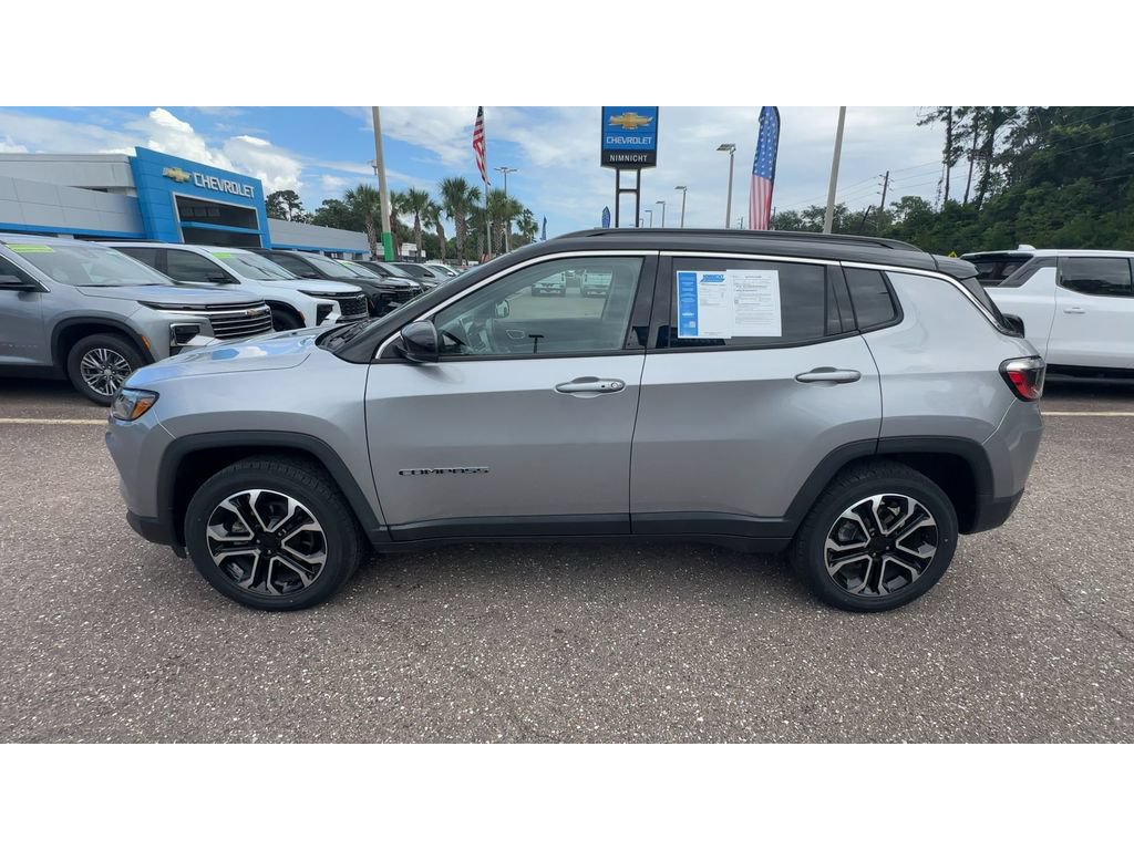 Used 2022 Jeep Compass Limited AWD/4WD image 5